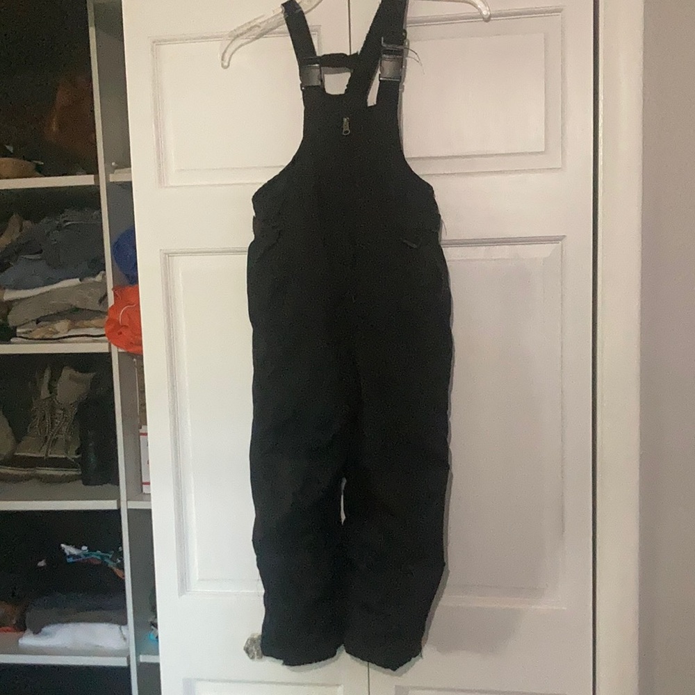 IXTREME OUTFITTERS boys ski bib 5/6